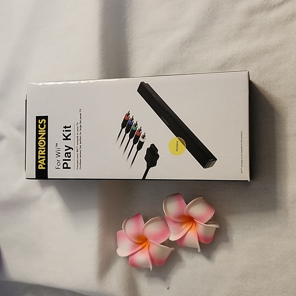 NIB Patrionics Play Kit For Wii - Picture 1 of 14